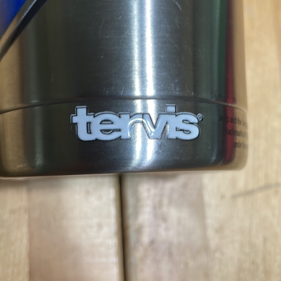 Tervis jeep 20 oz colossal tumbler - Picture 2 of 5